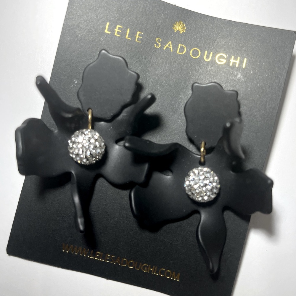 LELE SADOUGHI
Jet Crystal Lily Earrings
